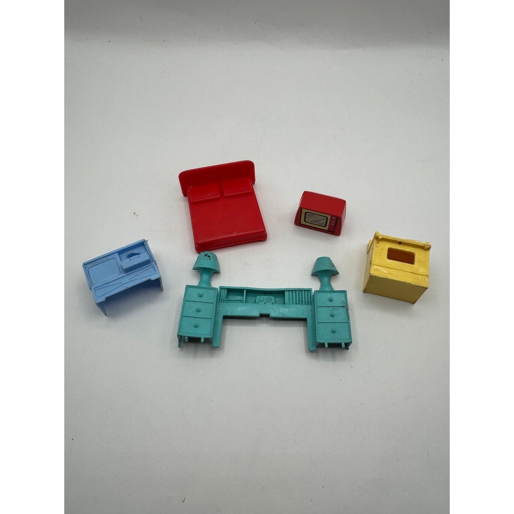 Vintage‎ Plastic Dollhouse Furniture Set Kids Multicolor 5 Piece Lot